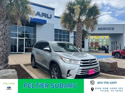 Used 2019 Toyota Highlander SE