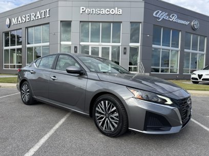 Used 2023 Nissan Altima 2.5 SV