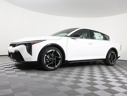 New 2025 Kia K4 GT-Line