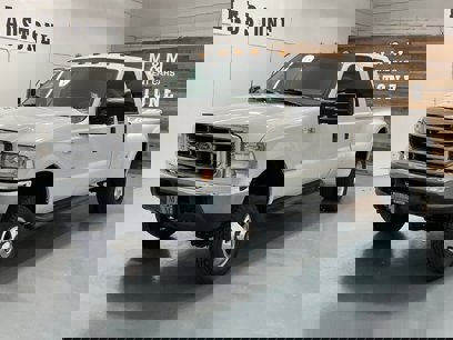Used 2000 Ford F350 Lariat