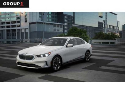 New 2025 BMW 530i w/ Premium Package