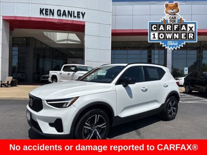 Used 2024 Volvo XC40 B5 Core