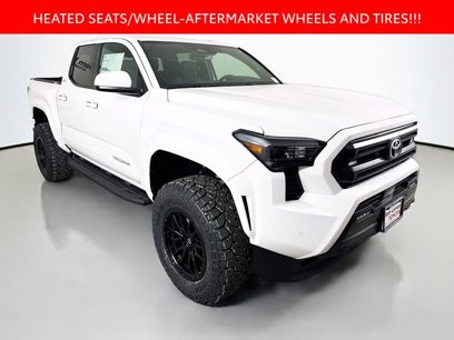 New 2025 Toyota Tacoma SR5