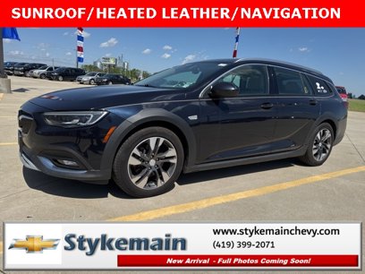 Used 2018 Buick Regal Essence w/ Driver Confidence Package #1