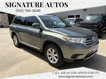 Used 2011 Toyota Highlander SE
