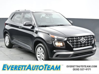 Used 2020 Hyundai Venue SEL w/ Convenience Package