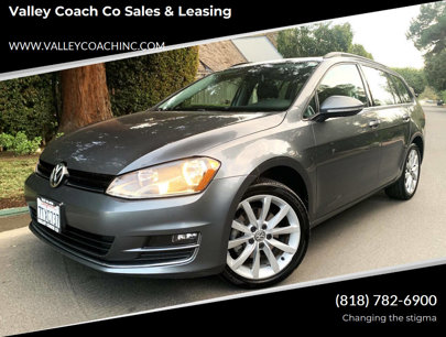 Used 2017 Volkswagen Golf SE