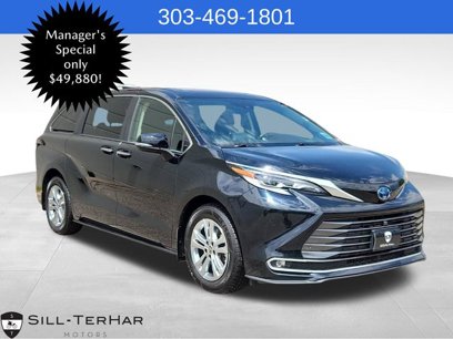 Used 2022 Toyota Sienna Platinum