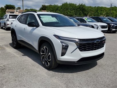 New 2025 Chevrolet Trax RS