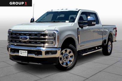 New 2025 Ford F250 Lariat w/ Chrome Package