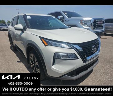 Used 2023 Nissan Rogue SV