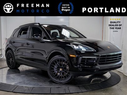 Used 2022 Porsche Cayenne Platinum Edition w/ Premium Package