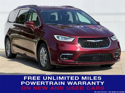 Used 2021 Chrysler Pacifica Touring w/ Cold Weather Group