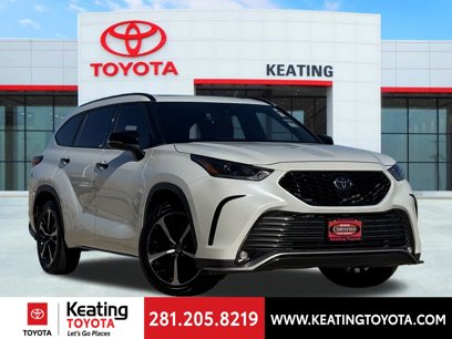 Certified 2022 Toyota Highlander XSE