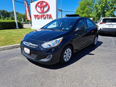 Used 2016 Hyundai Accent SE w/ Option Group 02