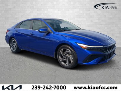 Used 2024 Hyundai Elantra SEL w/ Convenience Package