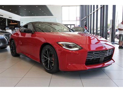 New 2025 Nissan Z Performance w/ Floor Mat Package