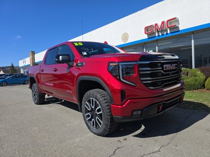 New 2025 GMC Sierra 1500 AT4 w/ AT4 Premium Package