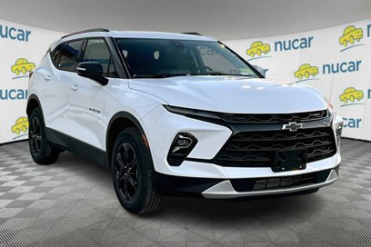 New 2025 Chevrolet Blazer LT w/ Midnight/Sport Edition