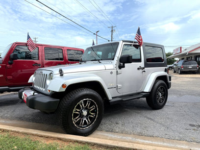 Used 2008 Jeep Wrangler Sahara w/ Dual Top Group