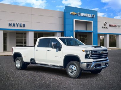 Used 2025 Chevrolet Silverado 3500 LTZ w/ LTZ Plus Package