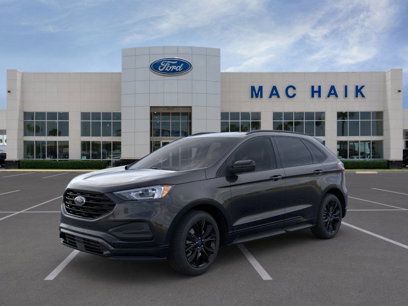 New 2023 Ford Edge SE w/ Black Appearance Package