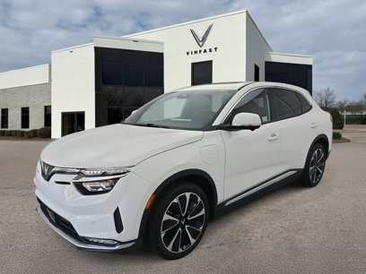 New 2025 VinFast VF 8 Plus