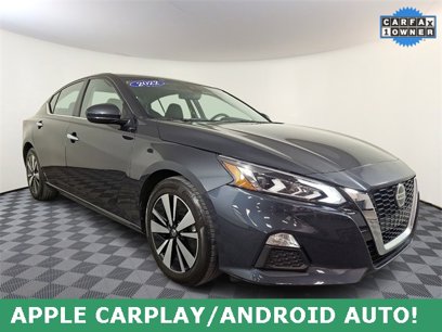 Used 2022 Nissan Altima 2.5 SV