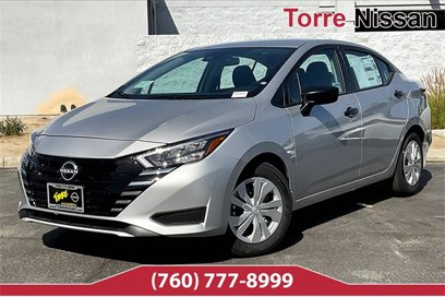 New 2025 Nissan Versa S w/ Trunk Package