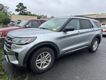 Used 2025 Ford Explorer Active