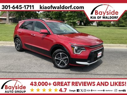 New 2025 Kia Niro SX