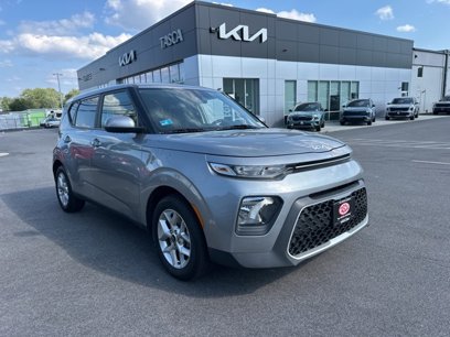 Used 2022 Kia Soul LX w/ Technology Package