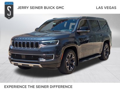 Used 2023 Jeep Wagoneer Series III w/ Rear Seat Video Group 1