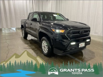 New 2025 Toyota Tacoma SR5