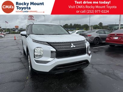 Used 2023 Mitsubishi Outlander ES