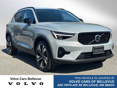 Certified 2025 Volvo XC40 B5 Plus w/ Climate Package