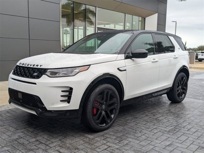 New 2025 Land Rover Discovery Sport Dynamic SE
