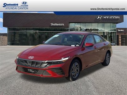 New 2025 Hyundai Elantra Blue