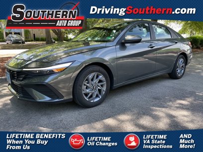 Used 2024 Hyundai Elantra Blue