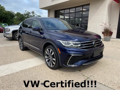 Certified 2022 Volkswagen Tiguan SEL R-Line