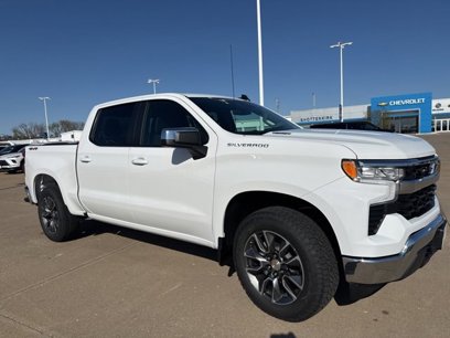 New 2025 Chevrolet Silverado 1500 LT