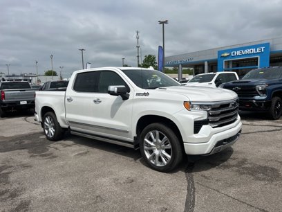 New 2025 Chevrolet Silverado 1500 High Country w/ High Country Premium Package