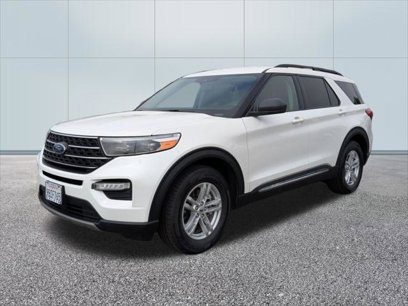 Certified 2022 Ford Explorer XLT w/ Equipment Group 202A