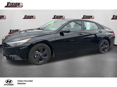 Certified 2022 Hyundai Elantra SEL
