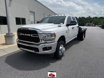 Used 2022 RAM 3500 Tradesman w/ Chrome Appearance Group