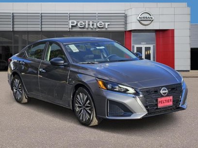 New 2025 Nissan Altima 2.5 SV