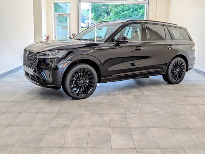 New 2025 Lincoln Aviator Reserve w/ Jet Appearance Package