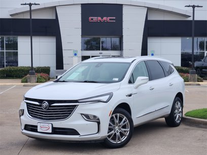 Used 2022 Buick Enclave Essence w/ Experience Buick Package