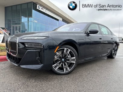 New 2025 BMW 750e xDrive w/ Executive Package
