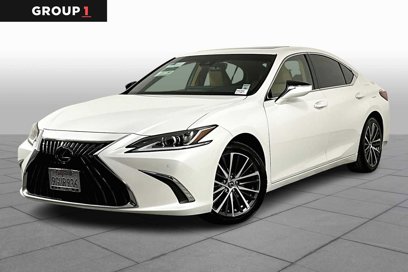 Used 2024 Lexus ES 300h w/ Premium Package